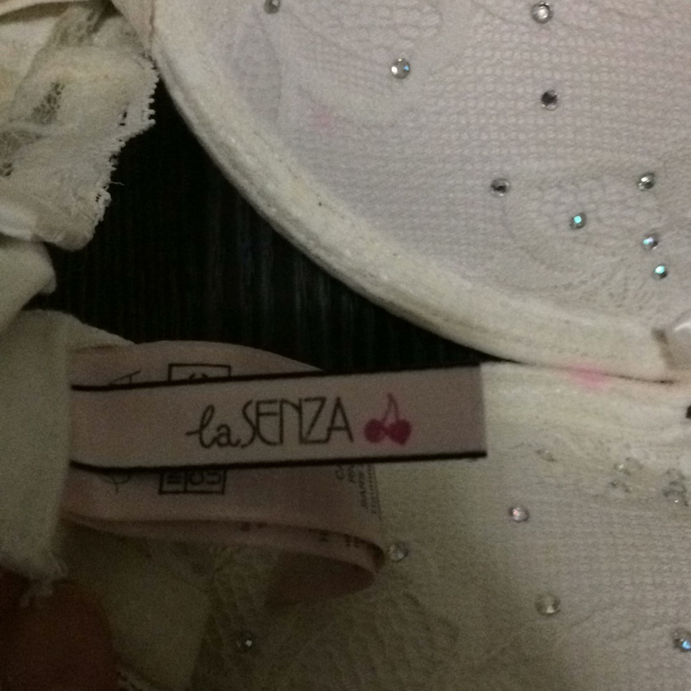 White Rhinestone Bra - Picture 3 of 4